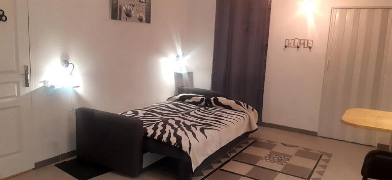 Studio Bonne Nuit Bourg-Saint-Bernard Esterno foto